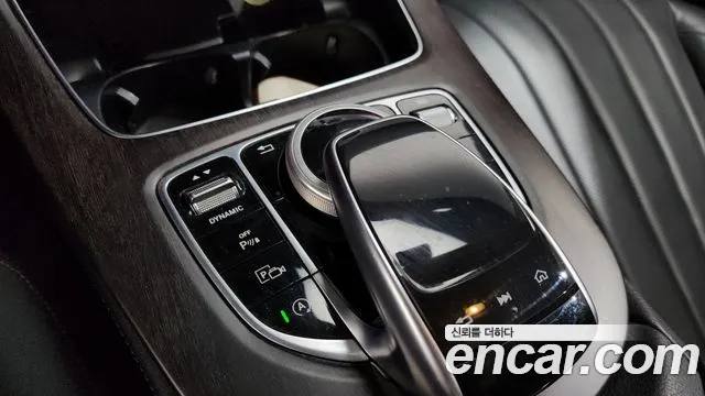 Mercedes-Benz E-Class 2017 — фото 20