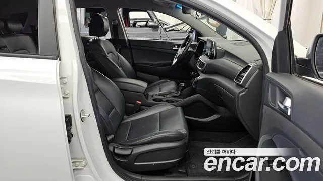 Hyundai Tucson 2019 — фото 11