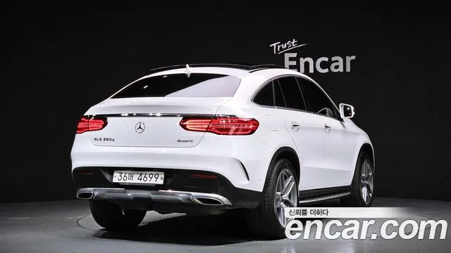 Mercedes-Benz GLE-Class 2017 — фото 2