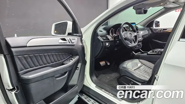 Mercedes-Benz GLE-Class 2017 — фото 10
