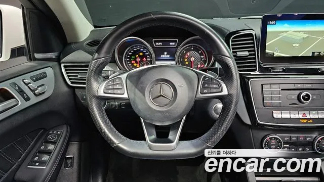 Mercedes-Benz GLE-Class 2017 — фото 12