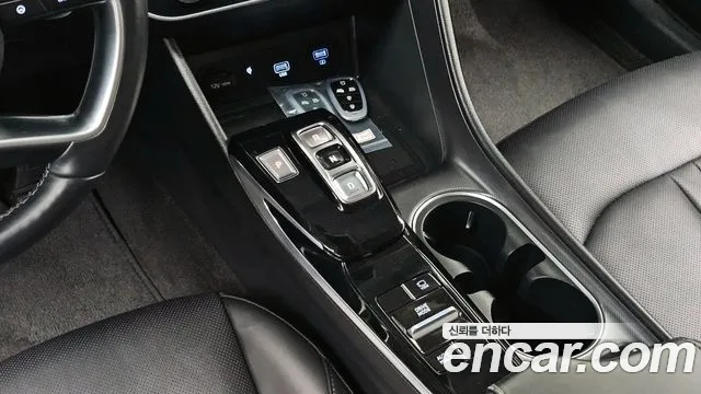 Hyundai Sonata 2020 — фото 9