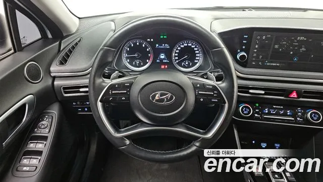 Hyundai Sonata 2020 — фото 12