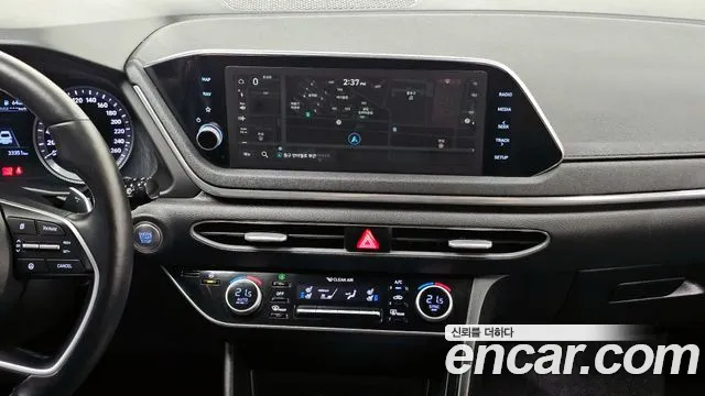 Hyundai Sonata 2020 — фото 14