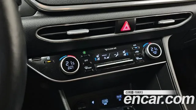 Hyundai Sonata 2020 — фото 19