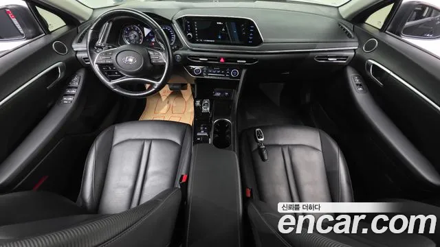 Hyundai Sonata 2020 — фото 10