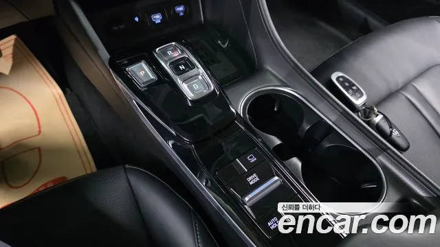 Hyundai Sonata 2020 — фото 12
