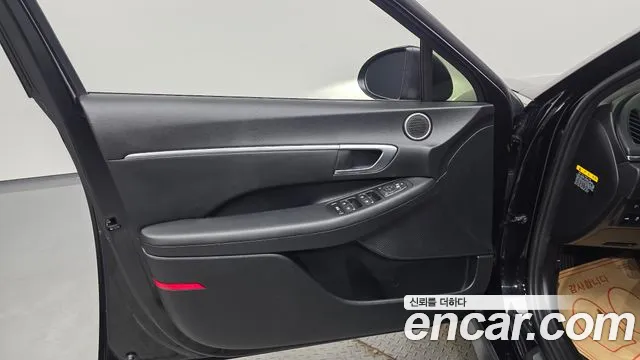 Hyundai Sonata 2020 — фото 14
