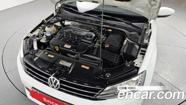 Volkswagen Jetta 2015 — фото 6