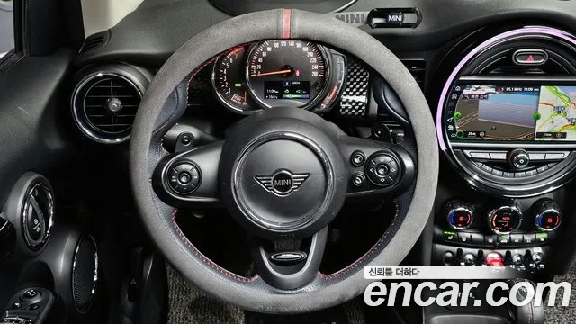 Mini Cooper 2019 — фото 13