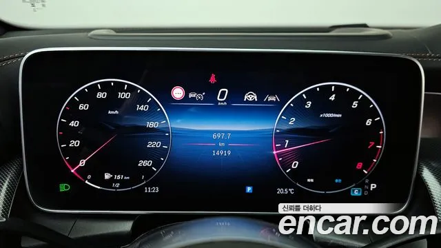 Mercedes-Benz GLC-Class 2025 — фото 11