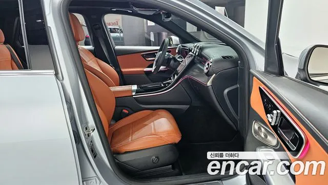 Mercedes-Benz GLC-Class 2025 — фото 16