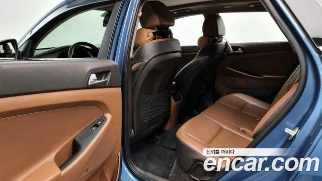 Hyundai Tucson 2018 — фото 17