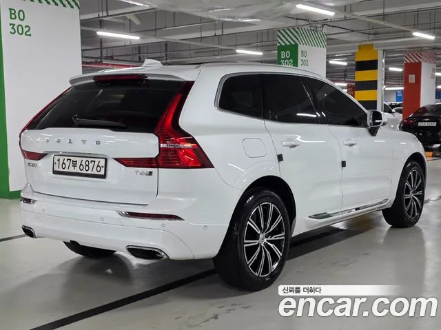 Volvo XC60 2020 — фото 3