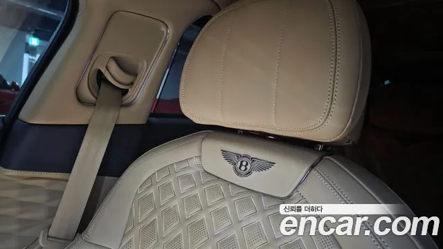 Bentley Flying Spur 2022 — фото 18