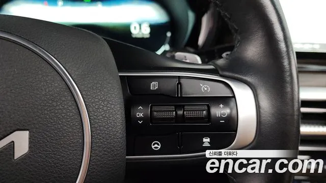Kia K5 2022 — фото 22