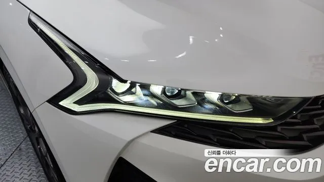 Kia K5 2022 — фото 8