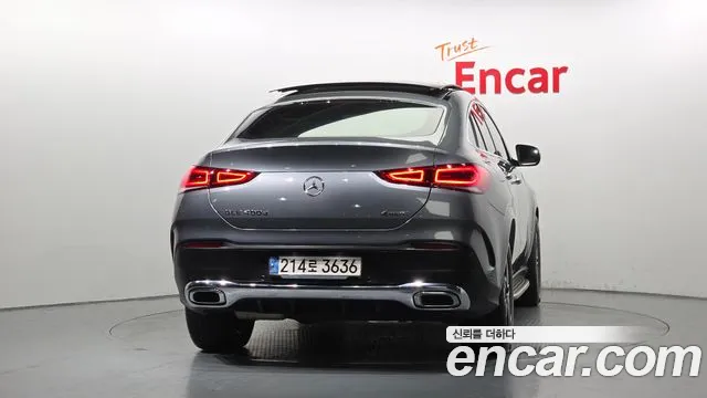 Mercedes-Benz GLE-Class 2021 — фото 4