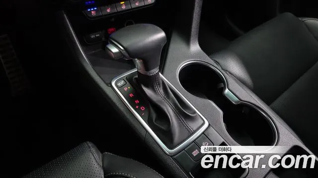 Kia Sportage 2019 — фото 12