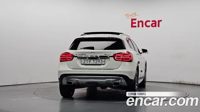 Mercedes-Benz GLA-Class 2017 — фото 4