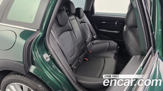 Mini Clubman 2019 — фото 17