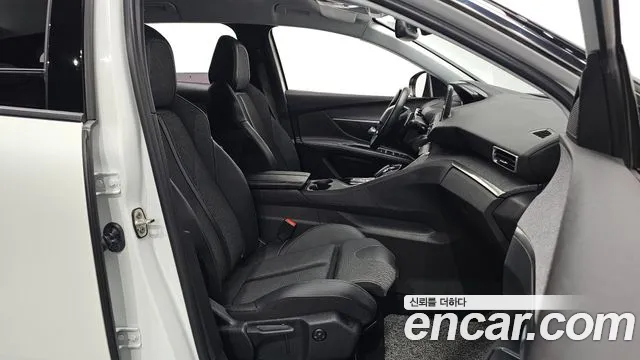 Peugeot 3008 2022 — фото 13