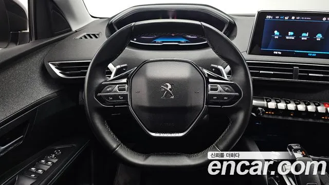 Peugeot 3008 2022 — фото 19