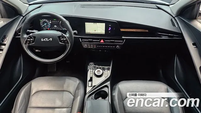 Kia Niro 2024 — фото 10