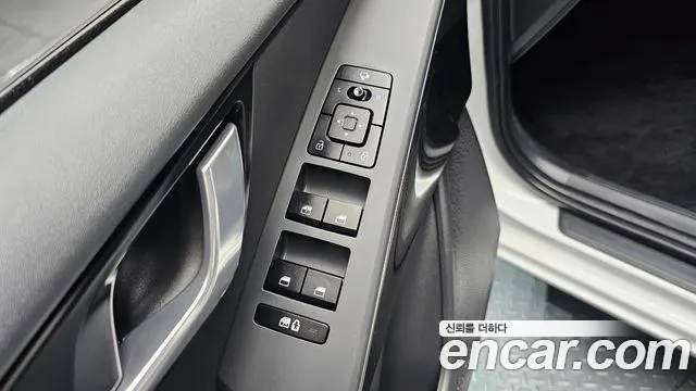 Kia Niro 2024 — фото 23