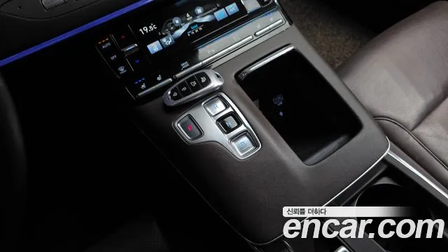 Hyundai Grandeur 2020 — фото 12
