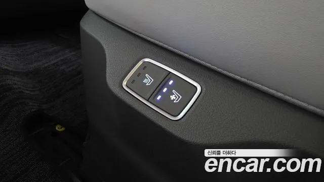 Hyundai Staria 2025 — фото 27