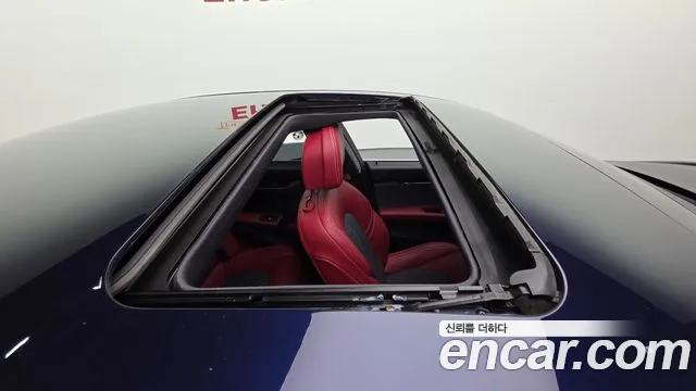Maserati Ghibli 2020 — фото 17