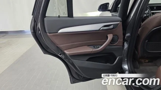 BMW X1 2022 — фото 15