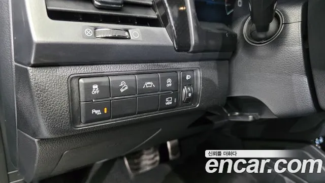 KG_Mobility_Ssangyong Rexton 2022 — фото 20