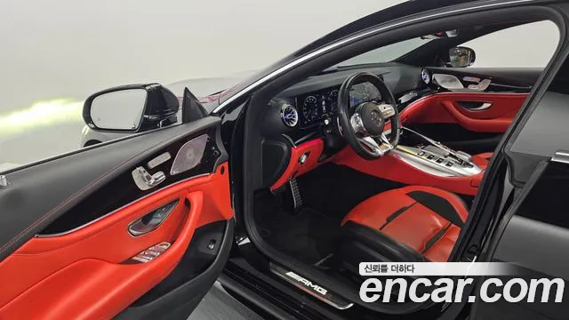 Mercedes-Benz AMG GT 2021 — фото 13