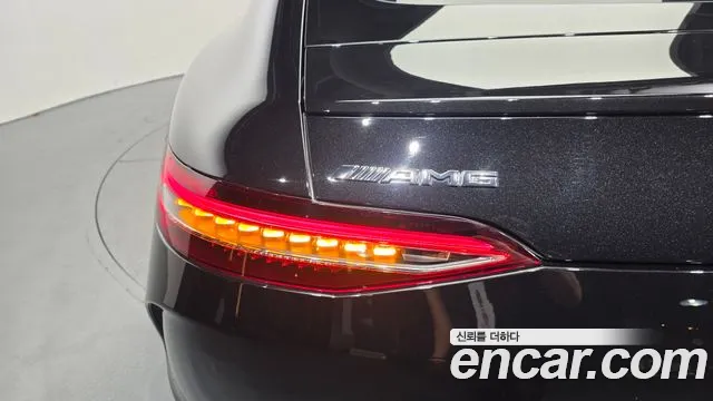 Mercedes-Benz AMG GT 2021 — фото 9