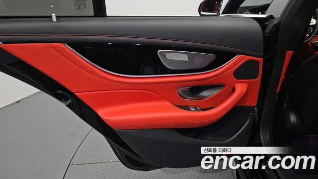 Mercedes-Benz AMG GT 2021 — фото 15