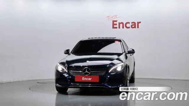 Mercedes-Benz C-Class 2017 — фото 3