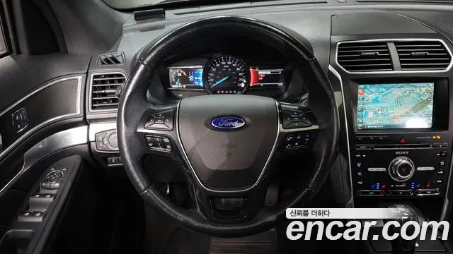 Ford Explorer 2018 — фото 12