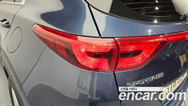Kia Sportage 2017 — фото 9