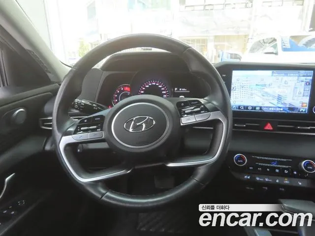 Hyundai AVANTE 2021 — фото 18