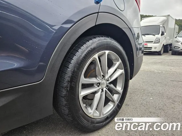 Hyundai Santafe 2016 — фото 12