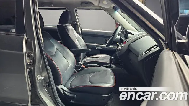 Kia Soul 2010 — фото 10