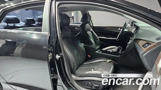 Hyundai Sonata 2018 — фото 10