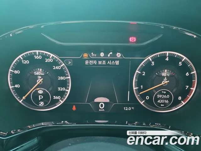 Bentley Continental 2020 — фото 19