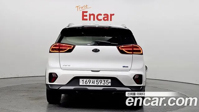 Kia Niro 2020 — фото 4