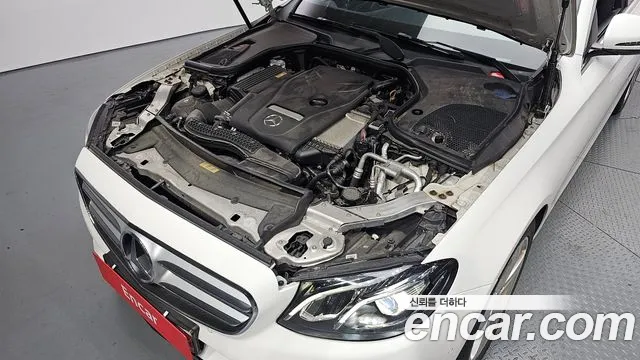 Mercedes-Benz E-Class 2018 — фото 6