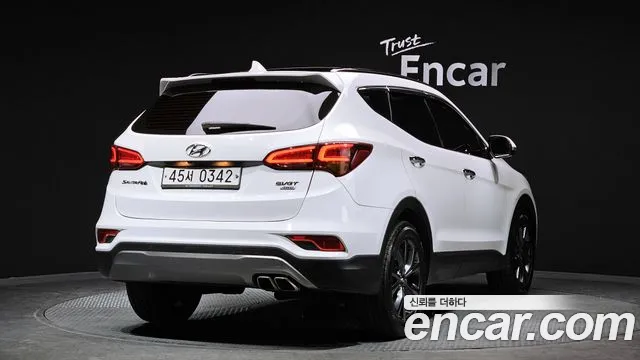Hyundai Santafe 2017 — фото 2