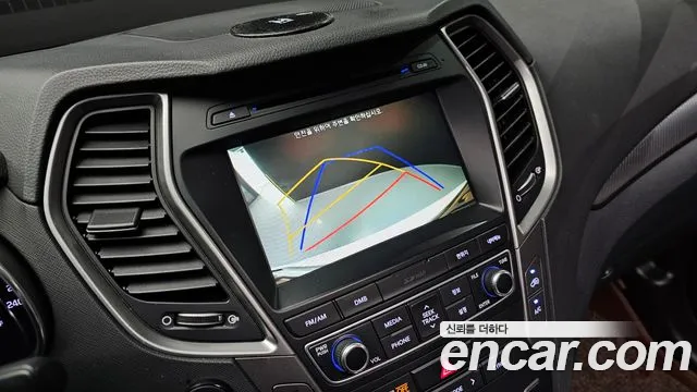 Hyundai Santafe 2017 — фото 15