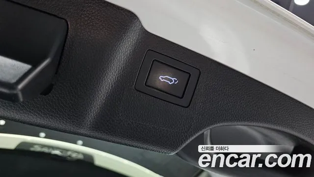 Hyundai Santafe 2017 — фото 19